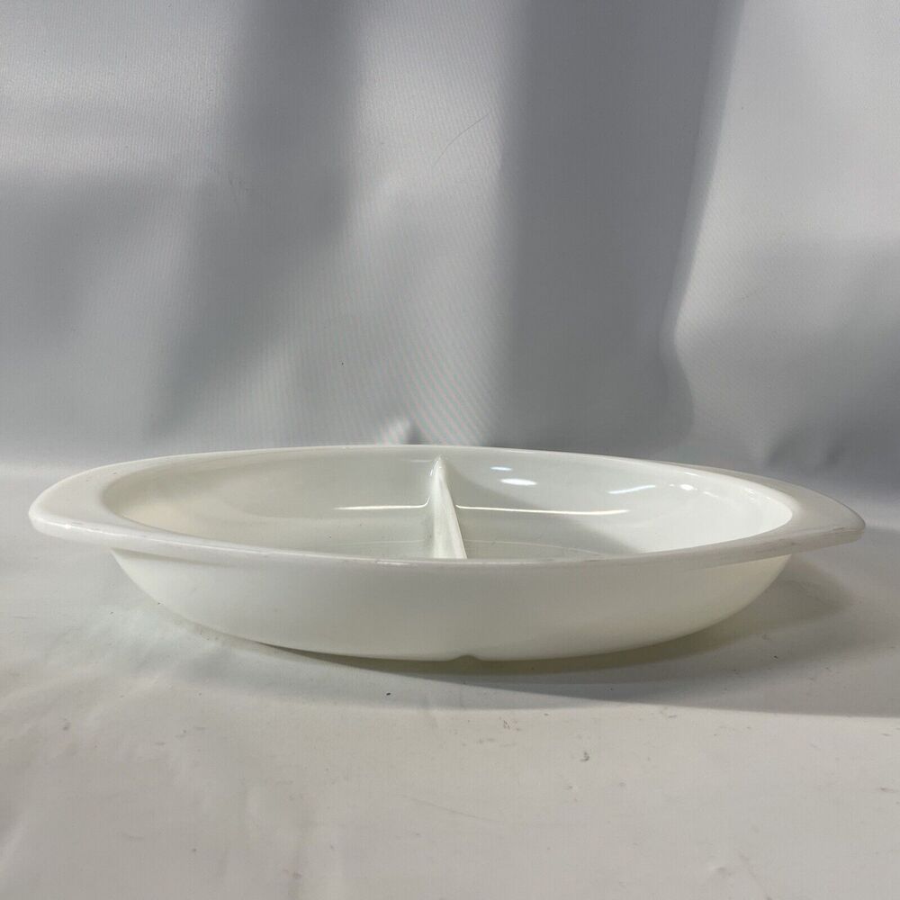 Vintage Pyrex 1083 Milk Glass Divided Casserole Dish 1.5 Quart